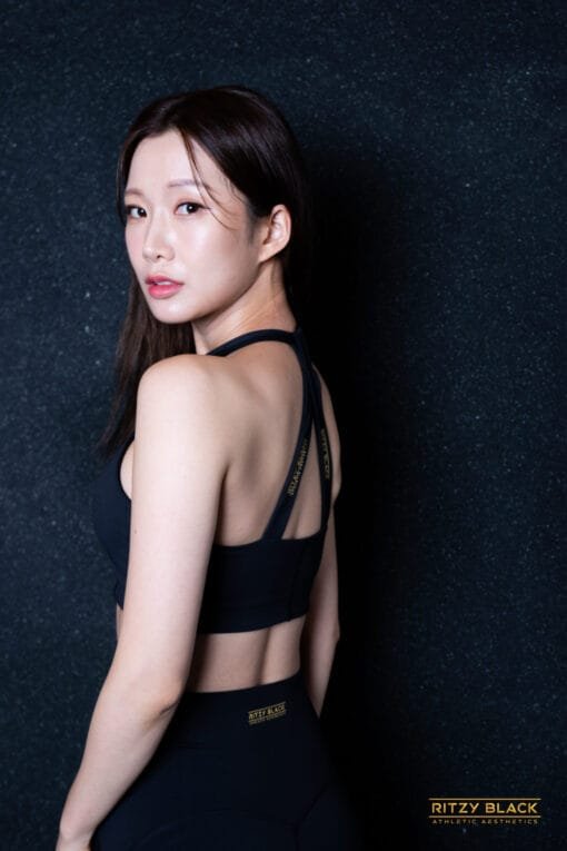 Ritzy Black Sports Bratop - Image 4